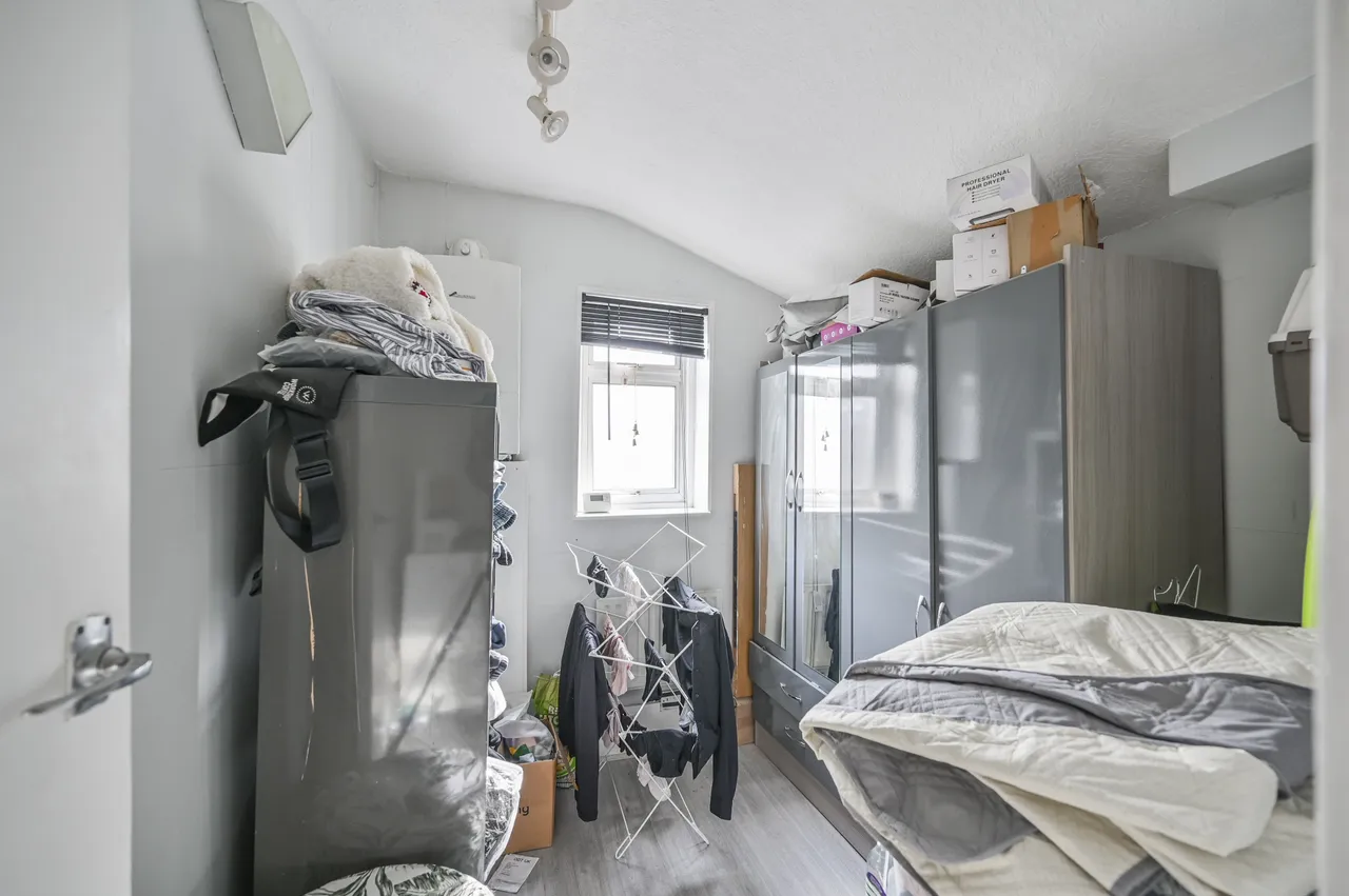 71 Queens Road, London, photo 10