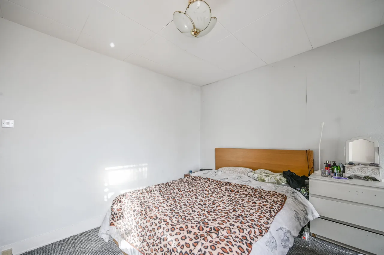 71 Queens Road, London, photo 9