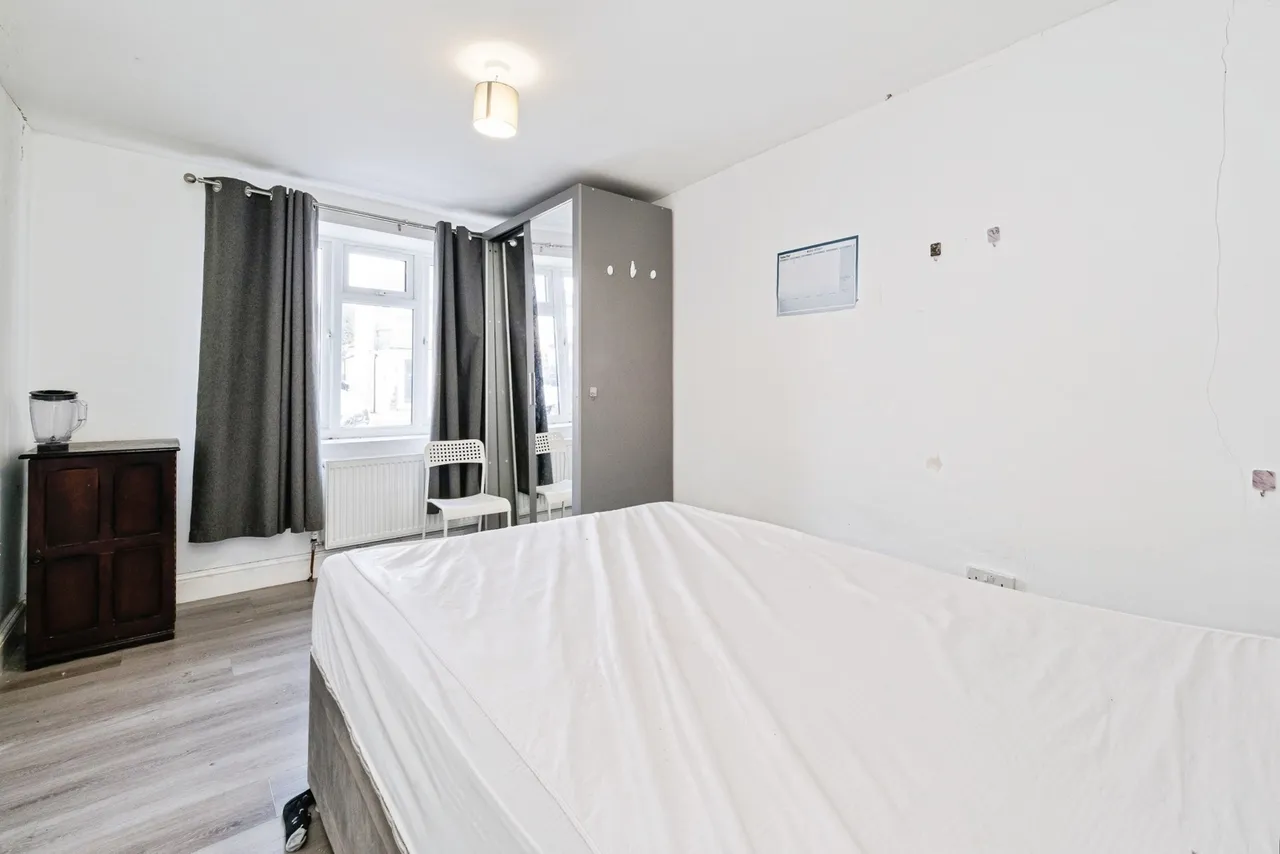 Diban Avenue, Hornchurch, RM12, photo 18