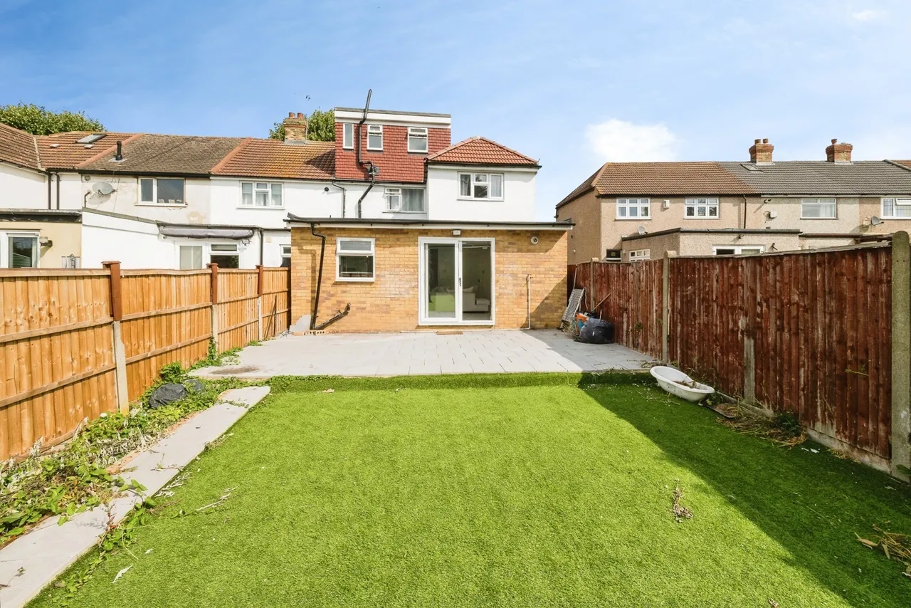 Diban Avenue, Hornchurch, RM12, photo 20