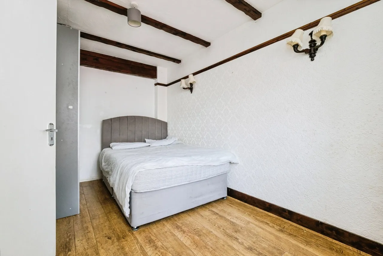 Diban Avenue, Hornchurch, RM12, photo 9