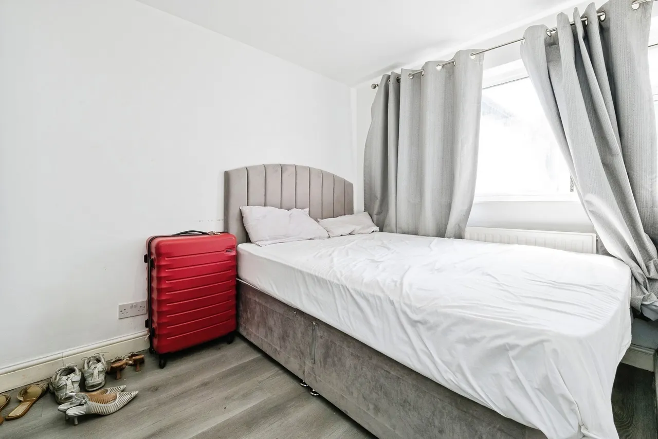 Diban Avenue, Hornchurch, RM12, photo 16