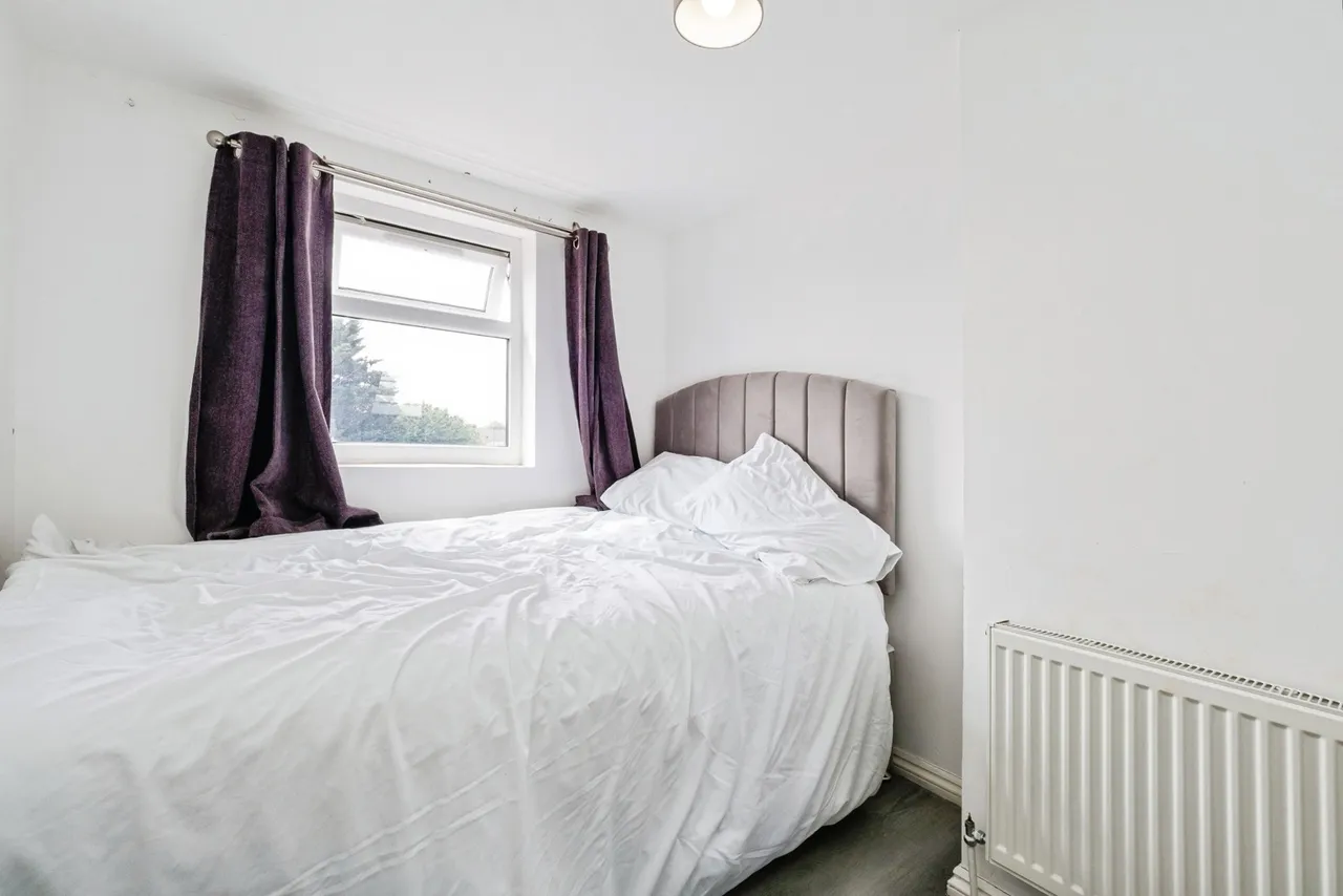 Diban Avenue, Hornchurch, RM12, photo 14