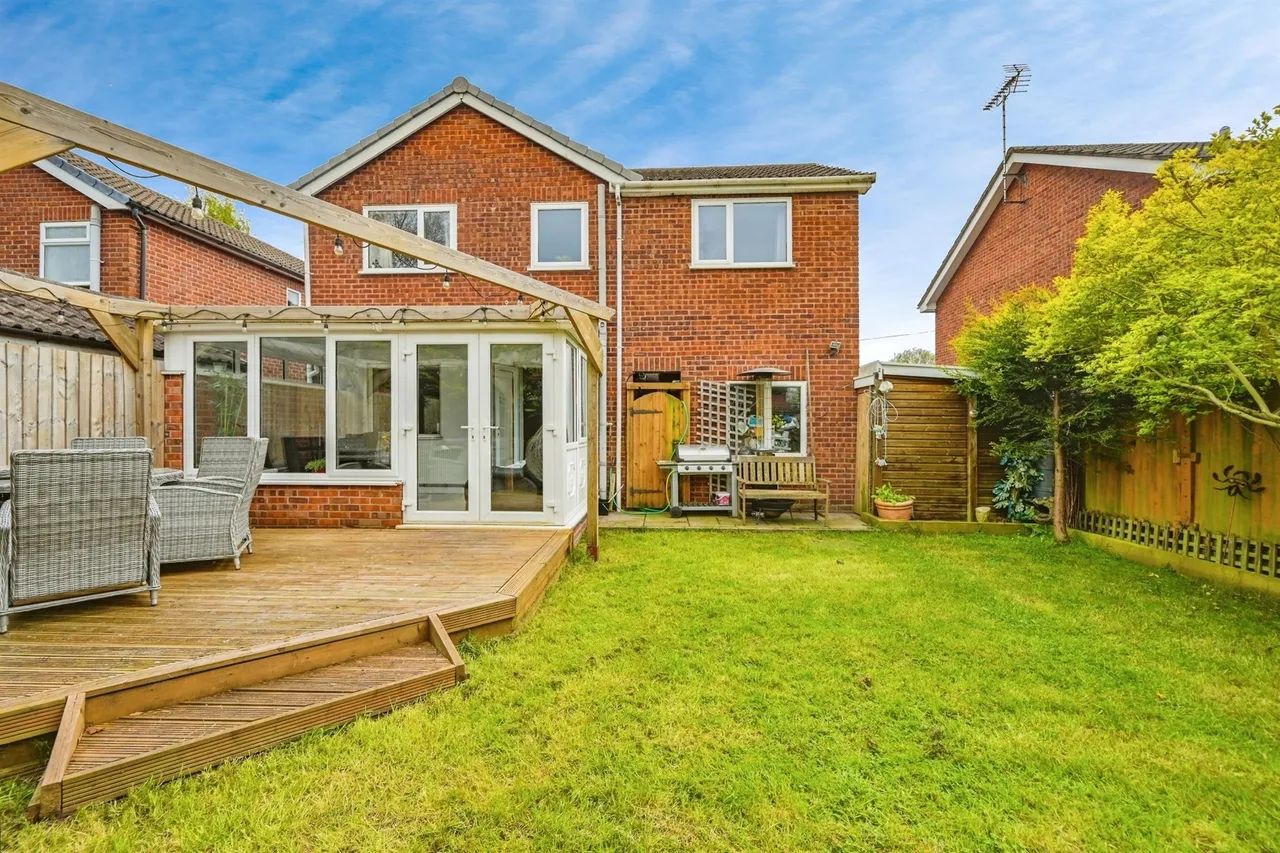 Stanley Crescent, Uttoxeter, ST14, photo 2
