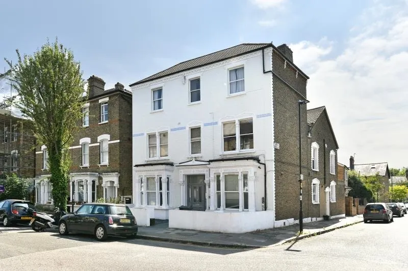 1 bed flat to rent — Shaftesbury Road London N19