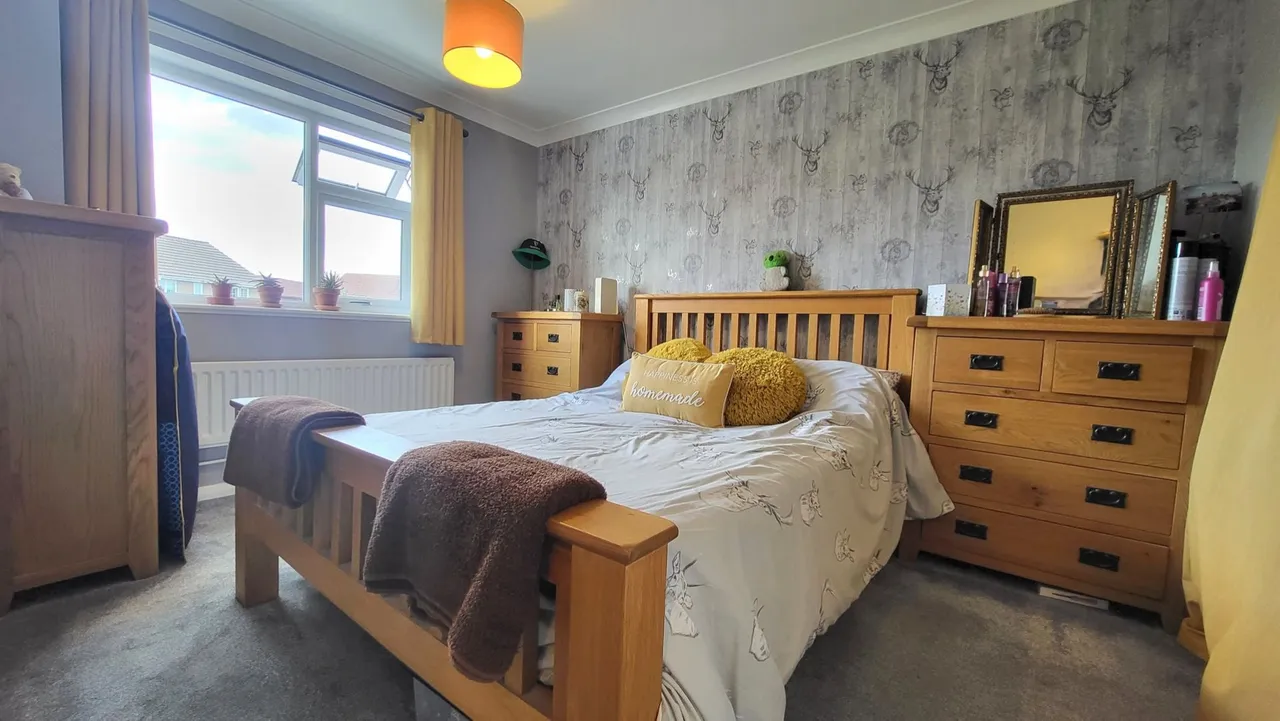 Pratt Avenue, Paston, Peterborough, PE4, photo 13