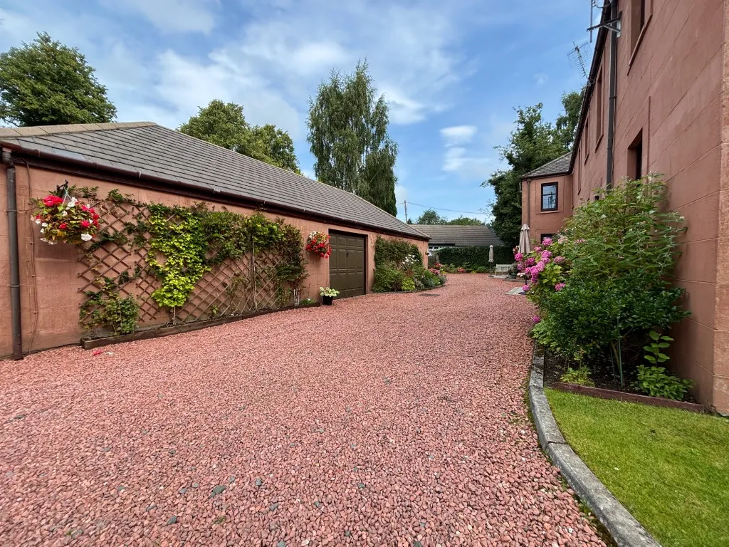 Uddingston Road, 6, South Lanarkshire, Bothwell, G71 8PG, photo 20