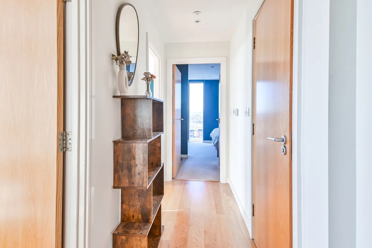 157 Residence Tower, Woodberry Grove, London, photo 12