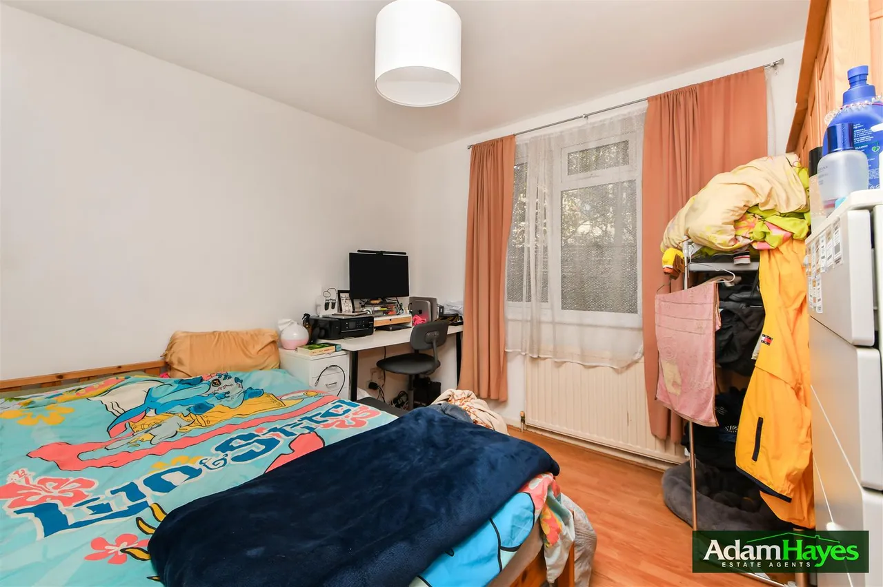 Friern Park, North Finchley, N12, photo 4