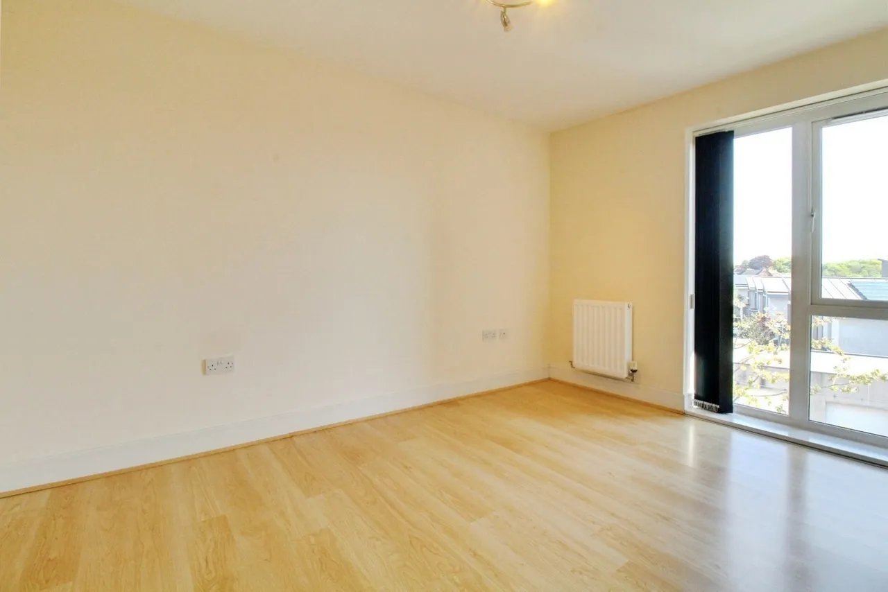 Oxford Way, Basingstoke, Hampshire, RG24 9FP, photo 4