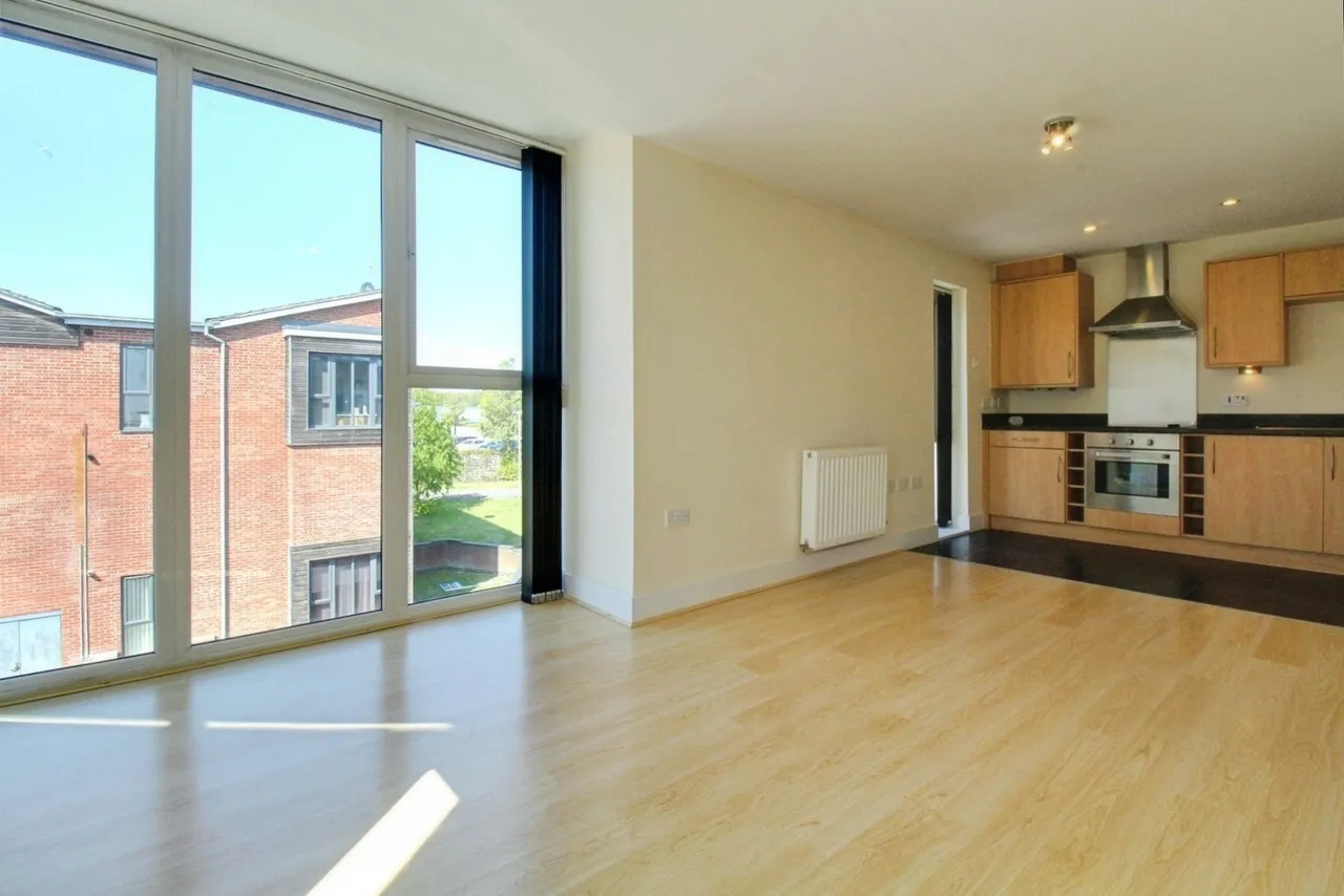 Oxford Way, Basingstoke, Hampshire, RG24 9FP, photo 7