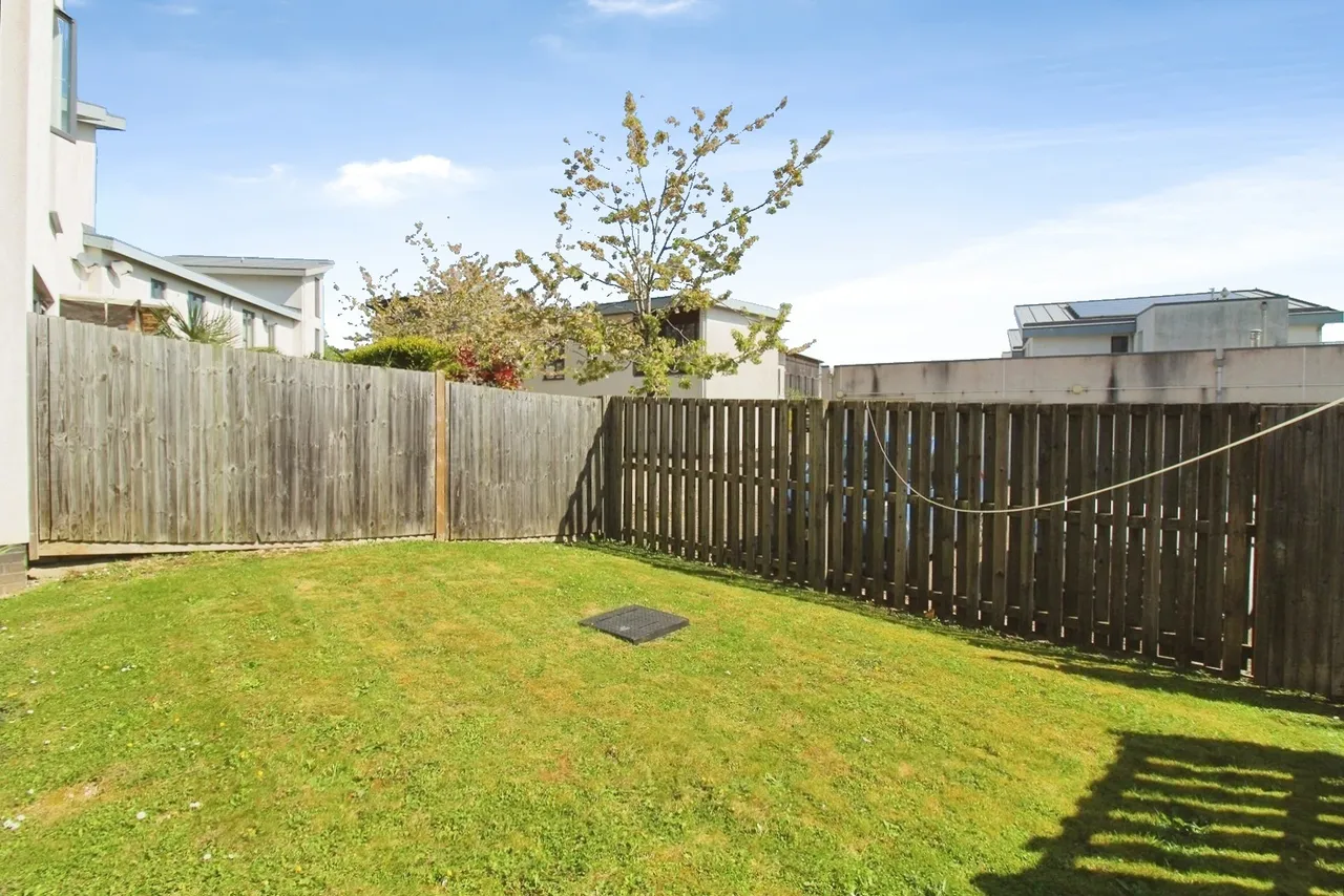 Oxford Way, Basingstoke, Hampshire, RG24 9FP, photo 8