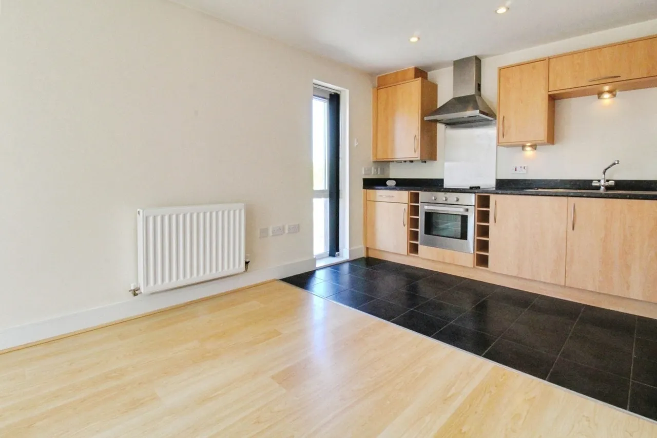 Oxford Way, Basingstoke, Hampshire, RG24 9FP, photo 10
