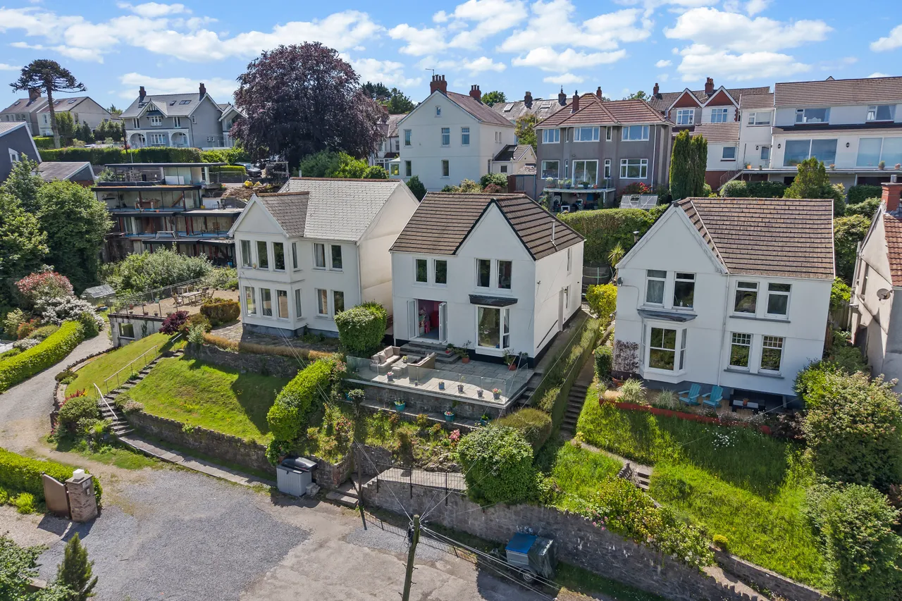 5 bed house for sale — Newton Villas, Newton, Swansea, SA3