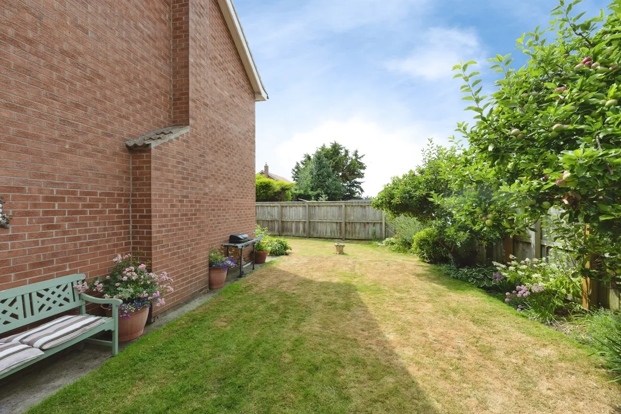 Beech Close, Scruton, Northallerton, DL7, photo 11
