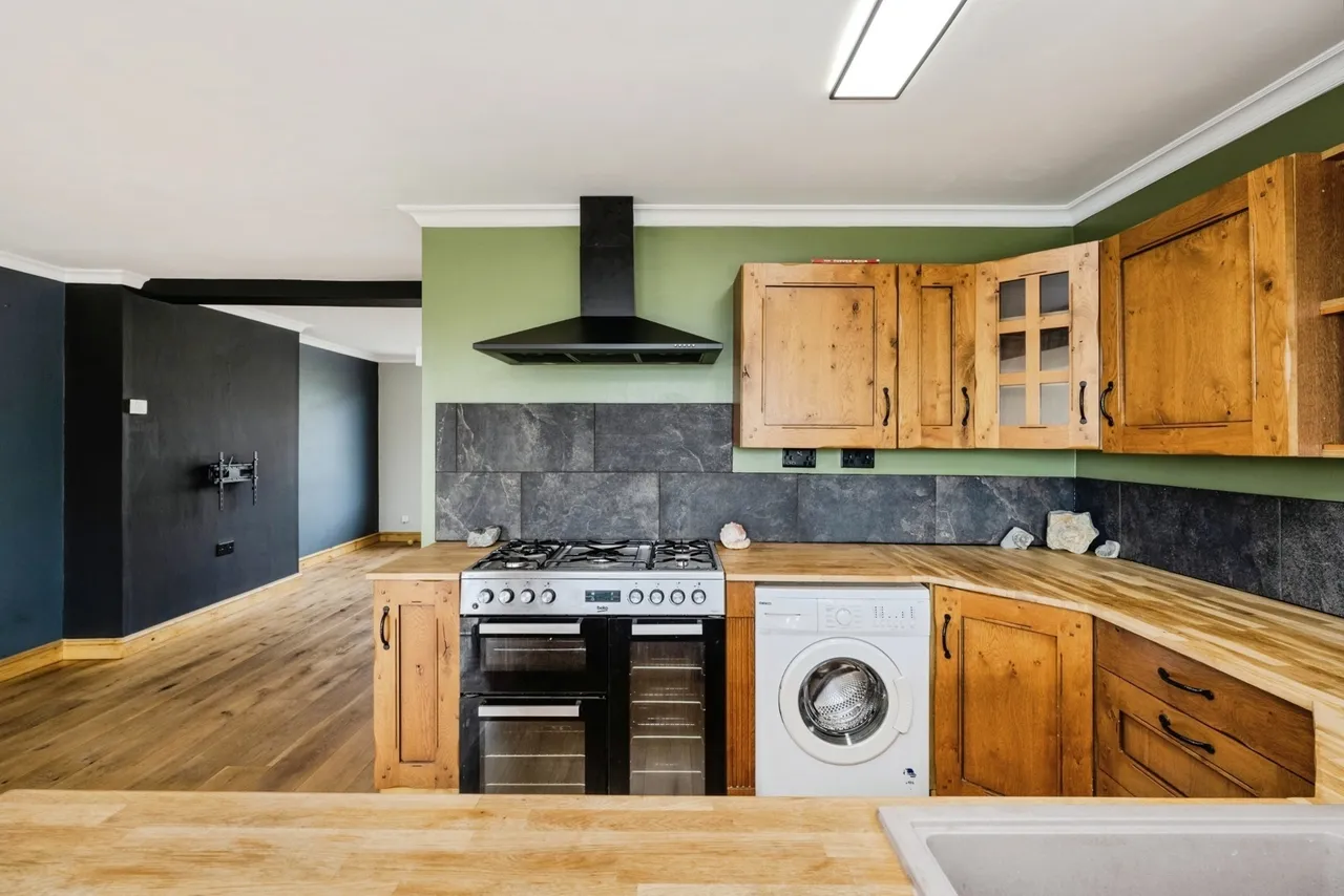 Llewellyn Park Drive, Morriston, SA6, photo 5