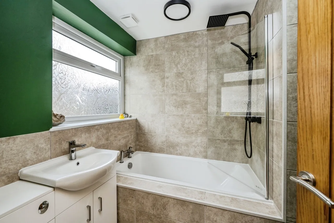 Llewellyn Park Drive, Morriston, SA6, photo 12