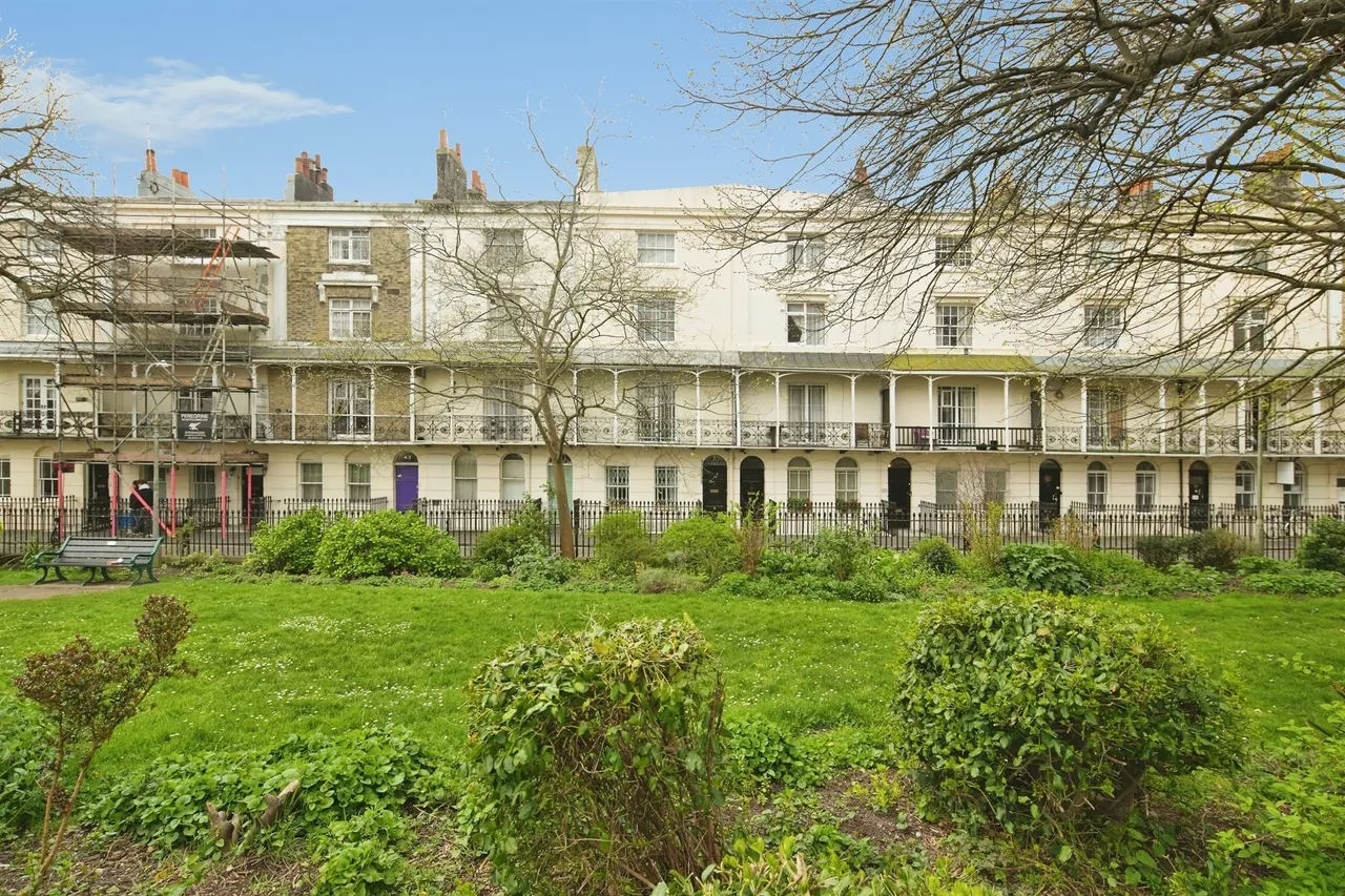 Russell Square, Brighton, photo 7
