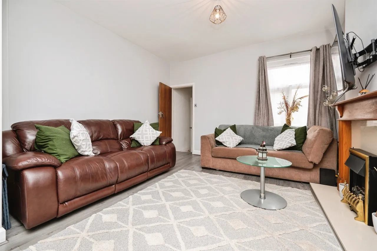 Rawlings Road, Smethwick, B67, photo 3