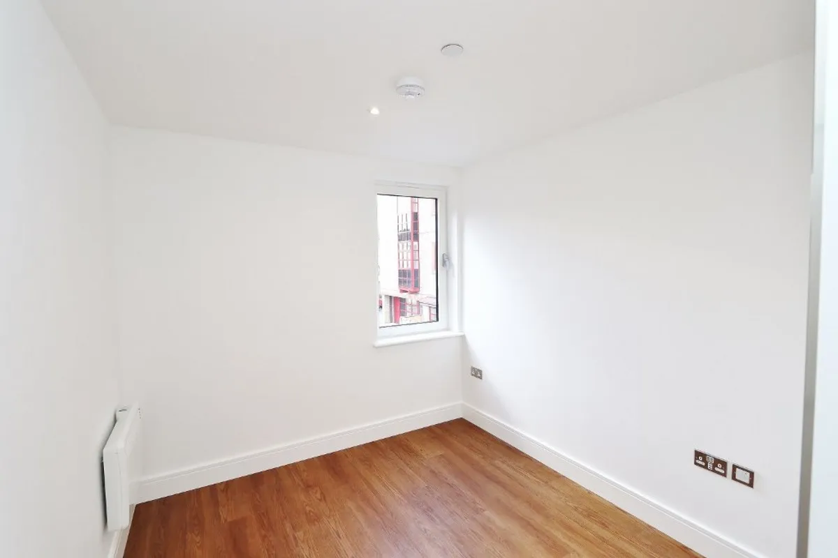 75 London Road, Essex, Romford, RM7 9DG, photo 6