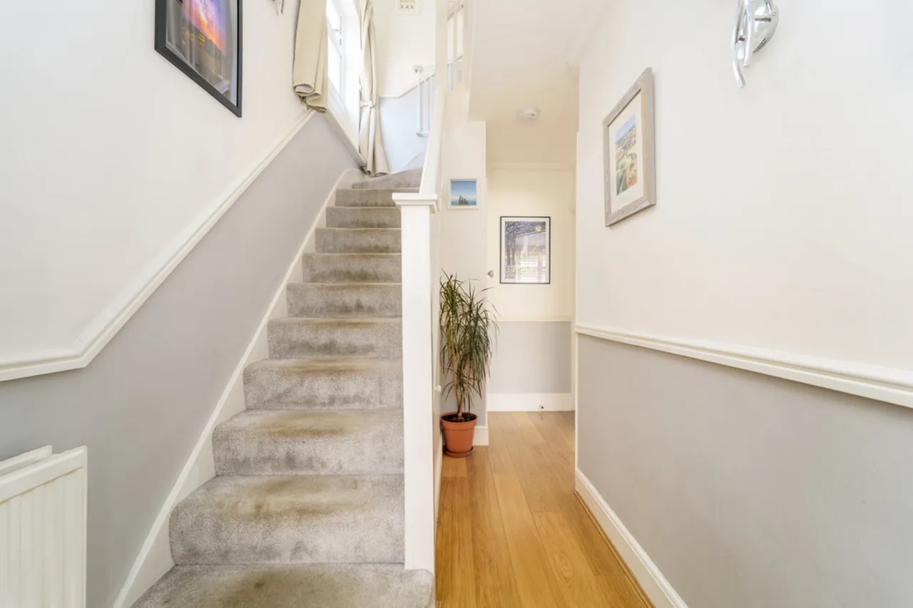 Ruskin Road, Staines-upon-Thames, TW18, photo 5