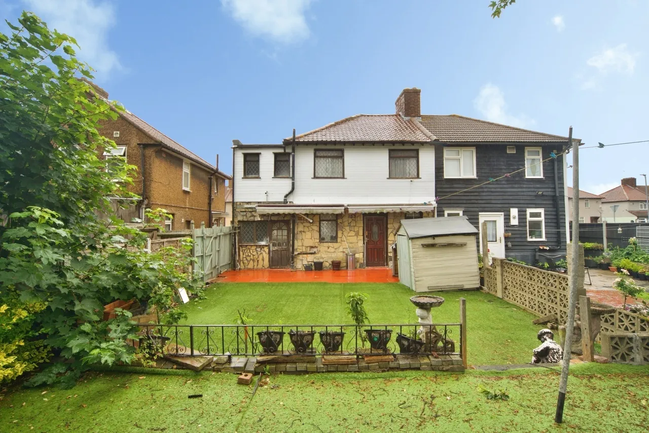 Holgate Road, Dagenham, RM10, photo 11