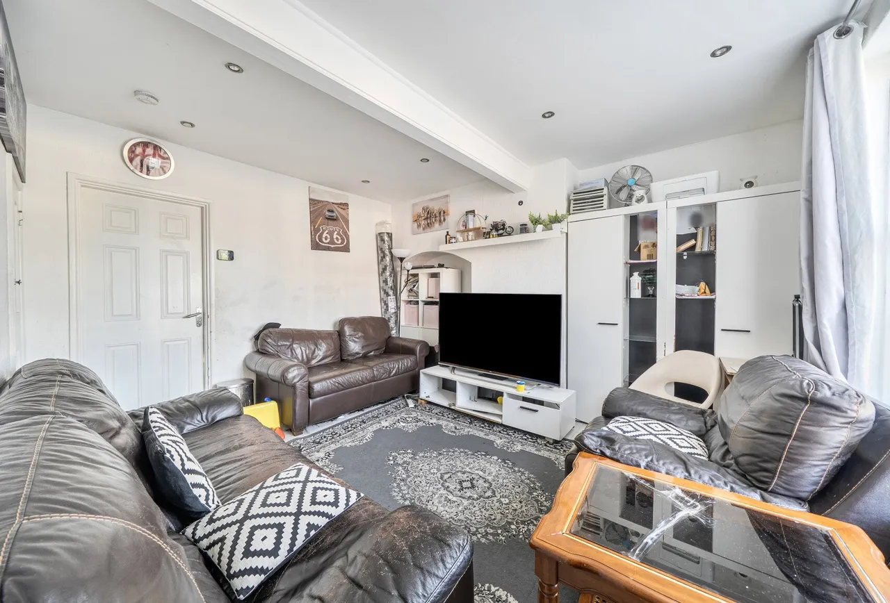 St. Helier Avenue, Morden, SM4 6LF, photo 7