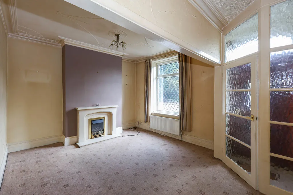 Halifax Road, Rochdale, OL12, photo 2