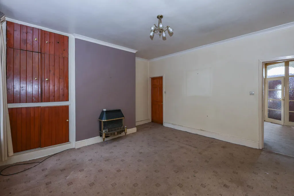 Halifax Road, Rochdale, OL12, photo 3