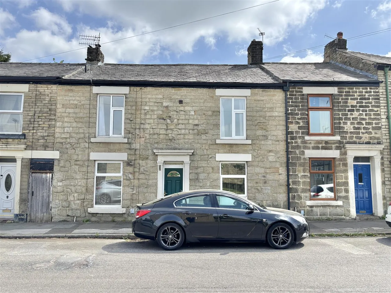3 bed house to rent, Gladstone Street, Glossop, SK13