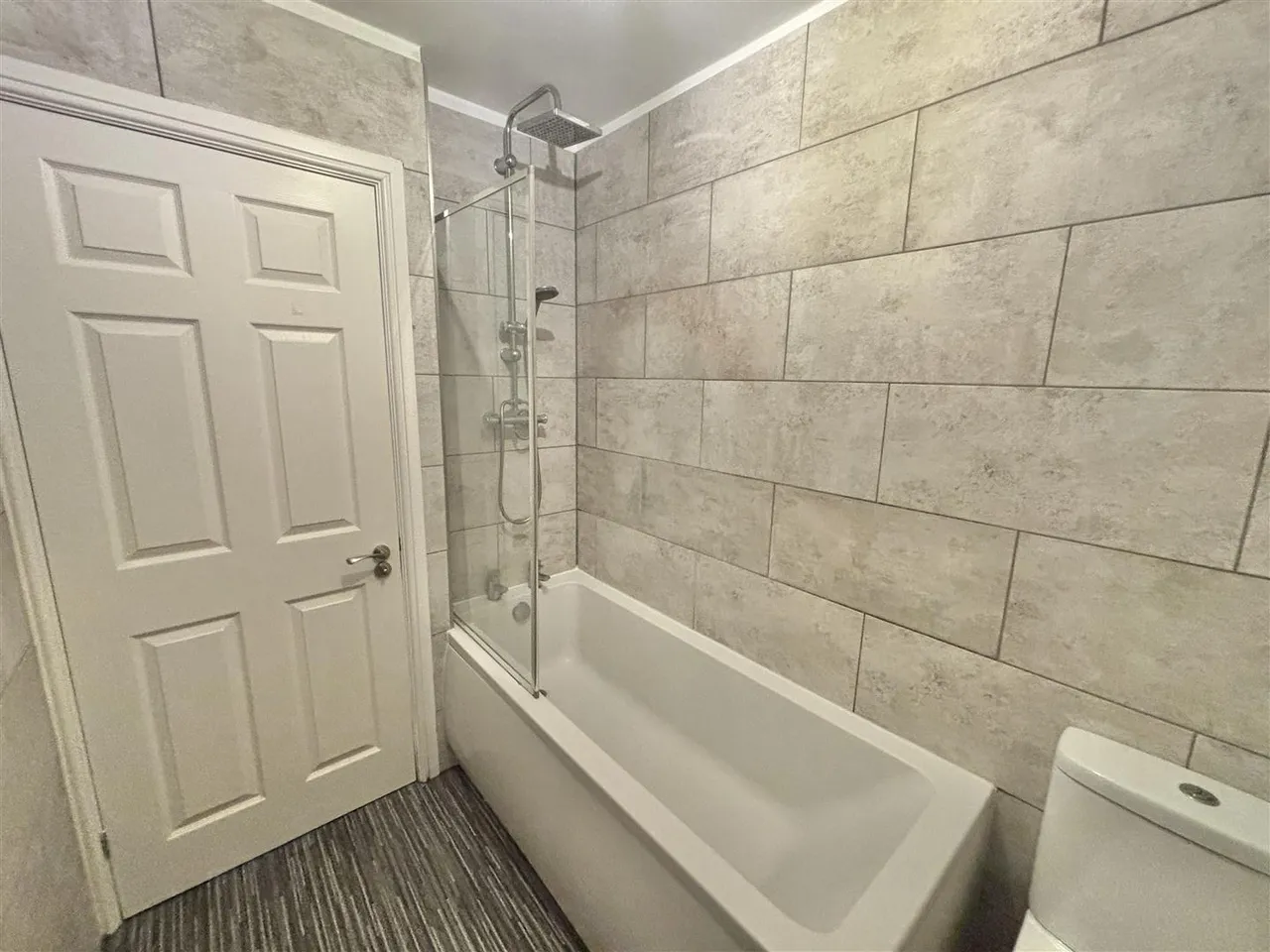 Gladstone Street, Glossop, SK13, photo 14