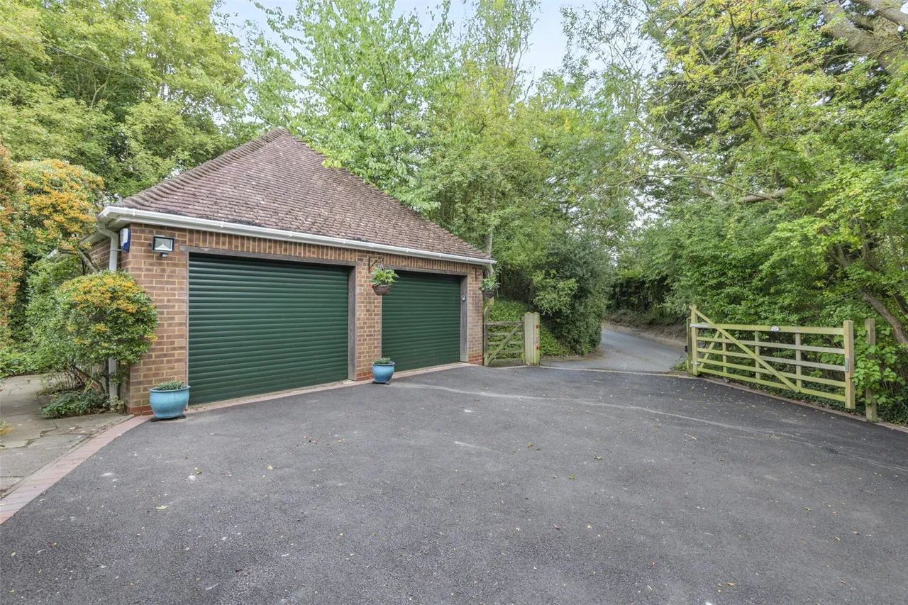 Idleigh Court Road, Meopham, DA13, photo 39