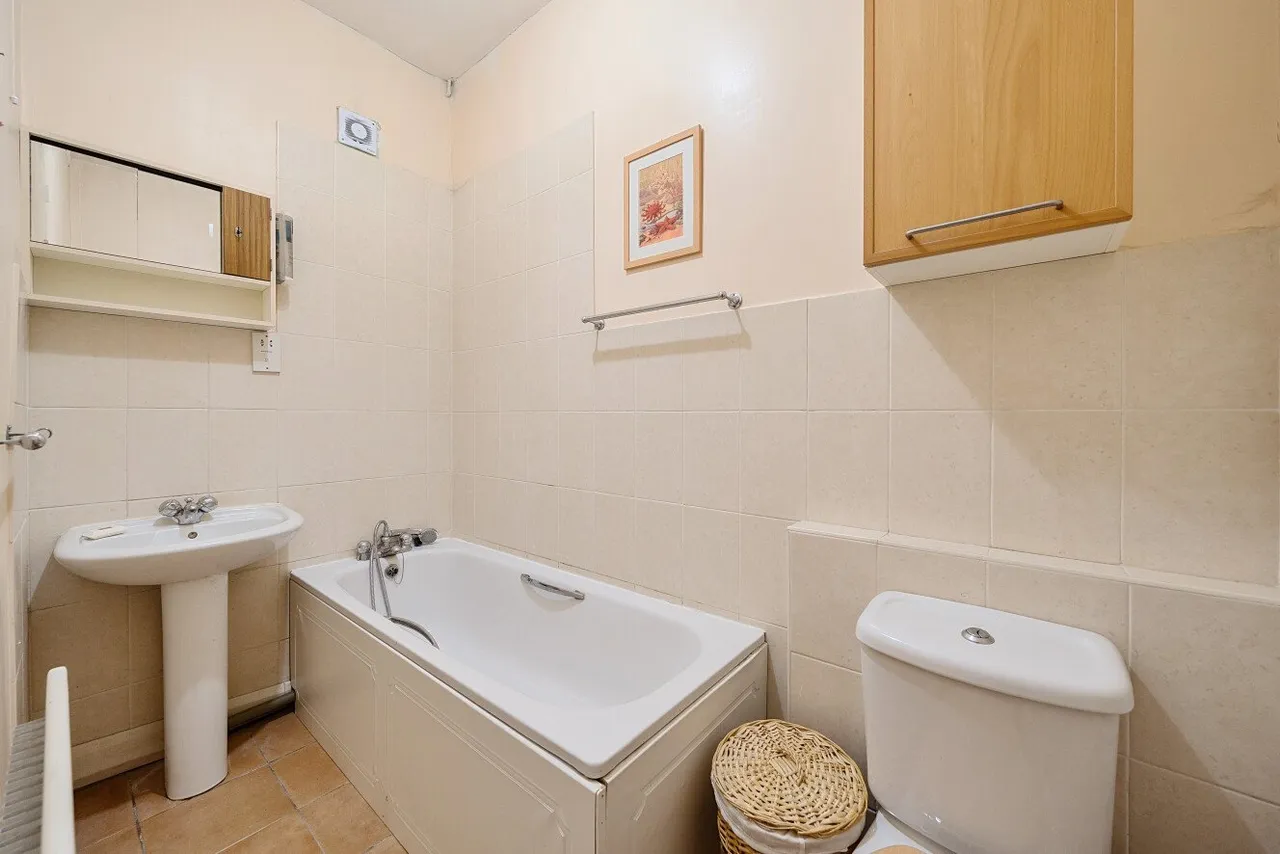 Arngask Road, Catford, London, SE6, photo 11