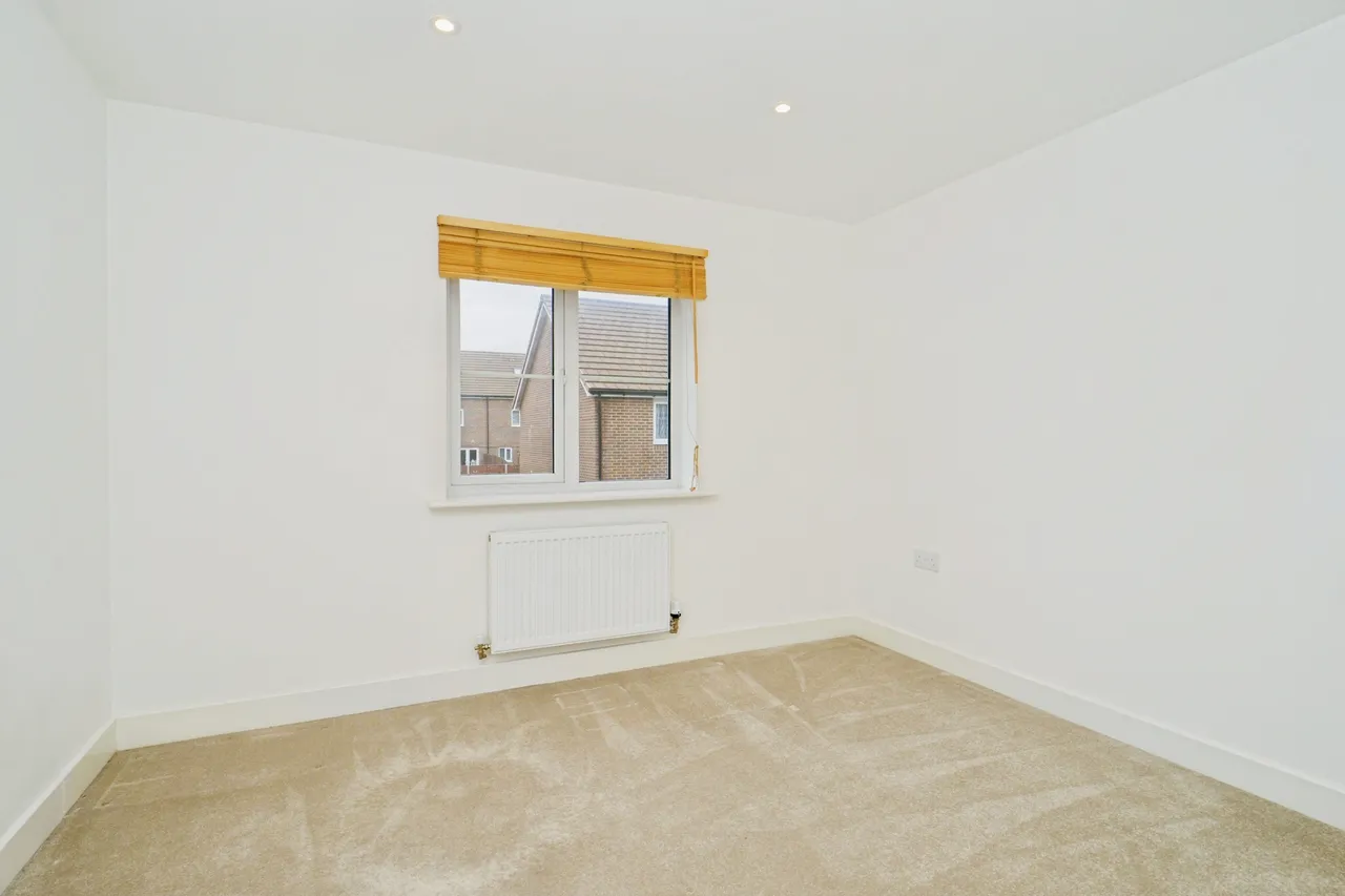 Leo Road, Margate, CT9, photo 17