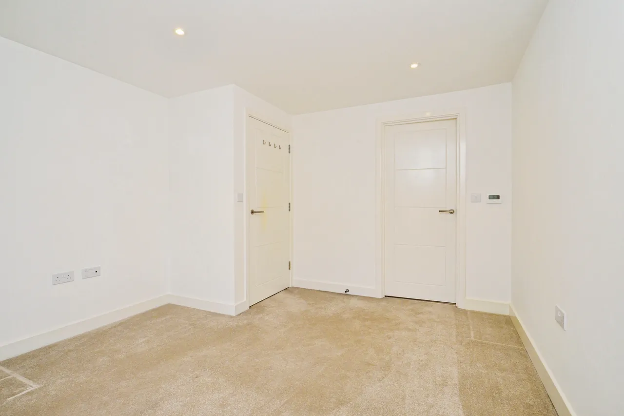 Leo Road, Margate, CT9, photo 14