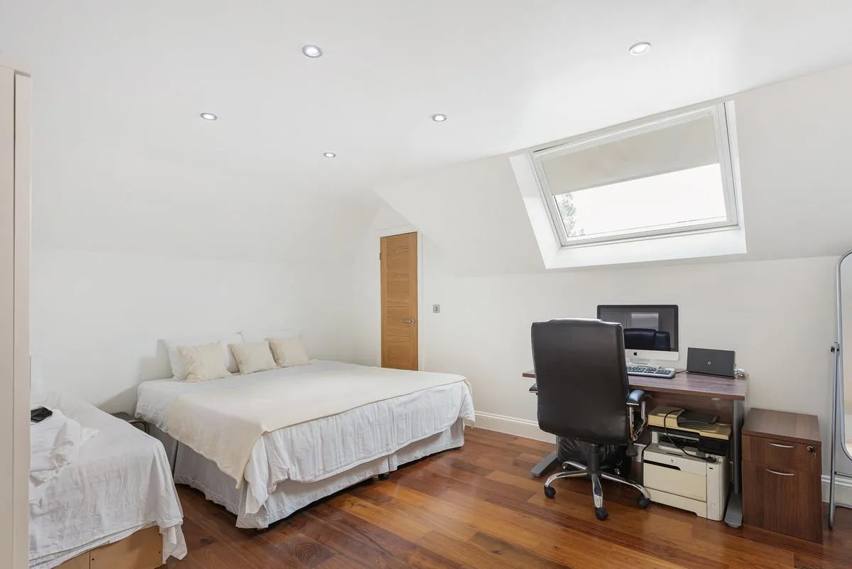 Hamilton Road, London, W5, photo 22