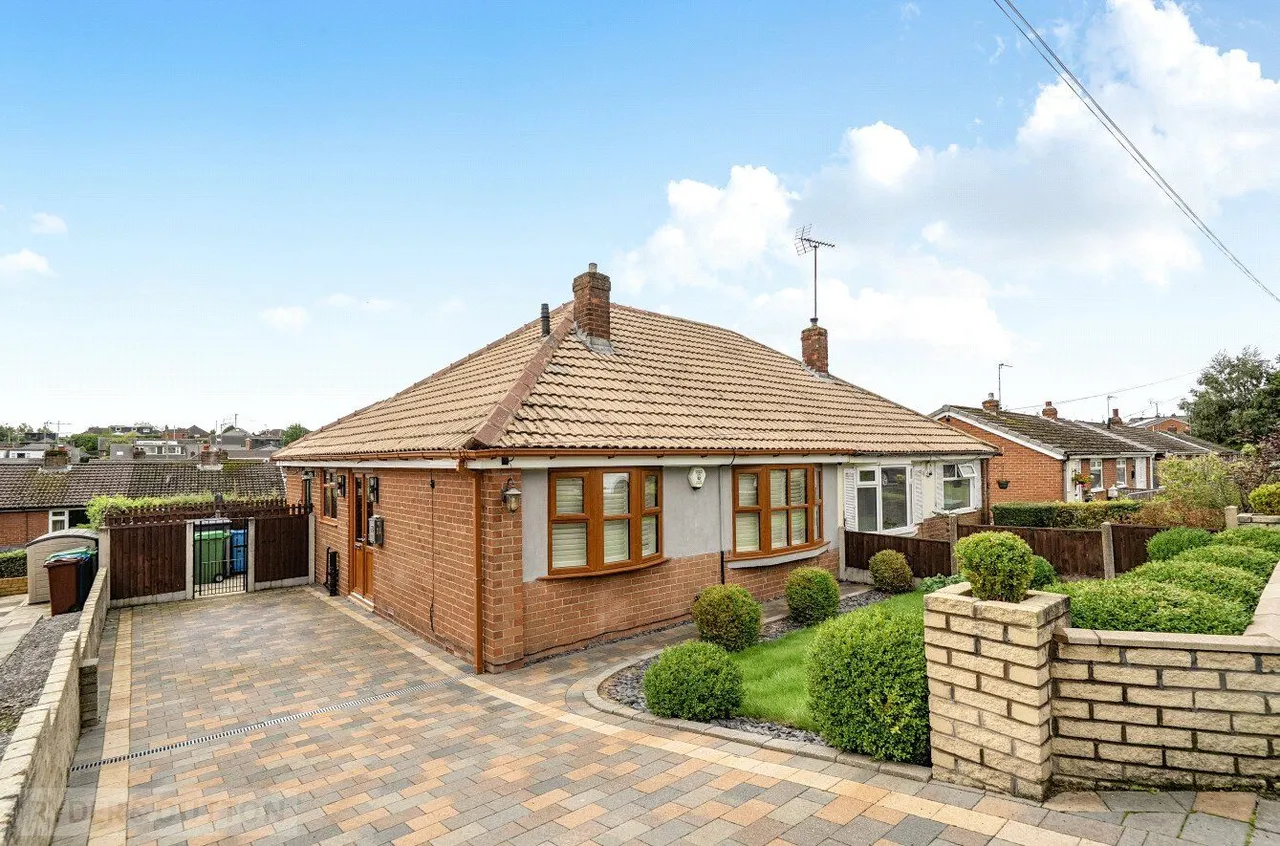 Rishworth Rise, High Crompton, OL2, photo 21