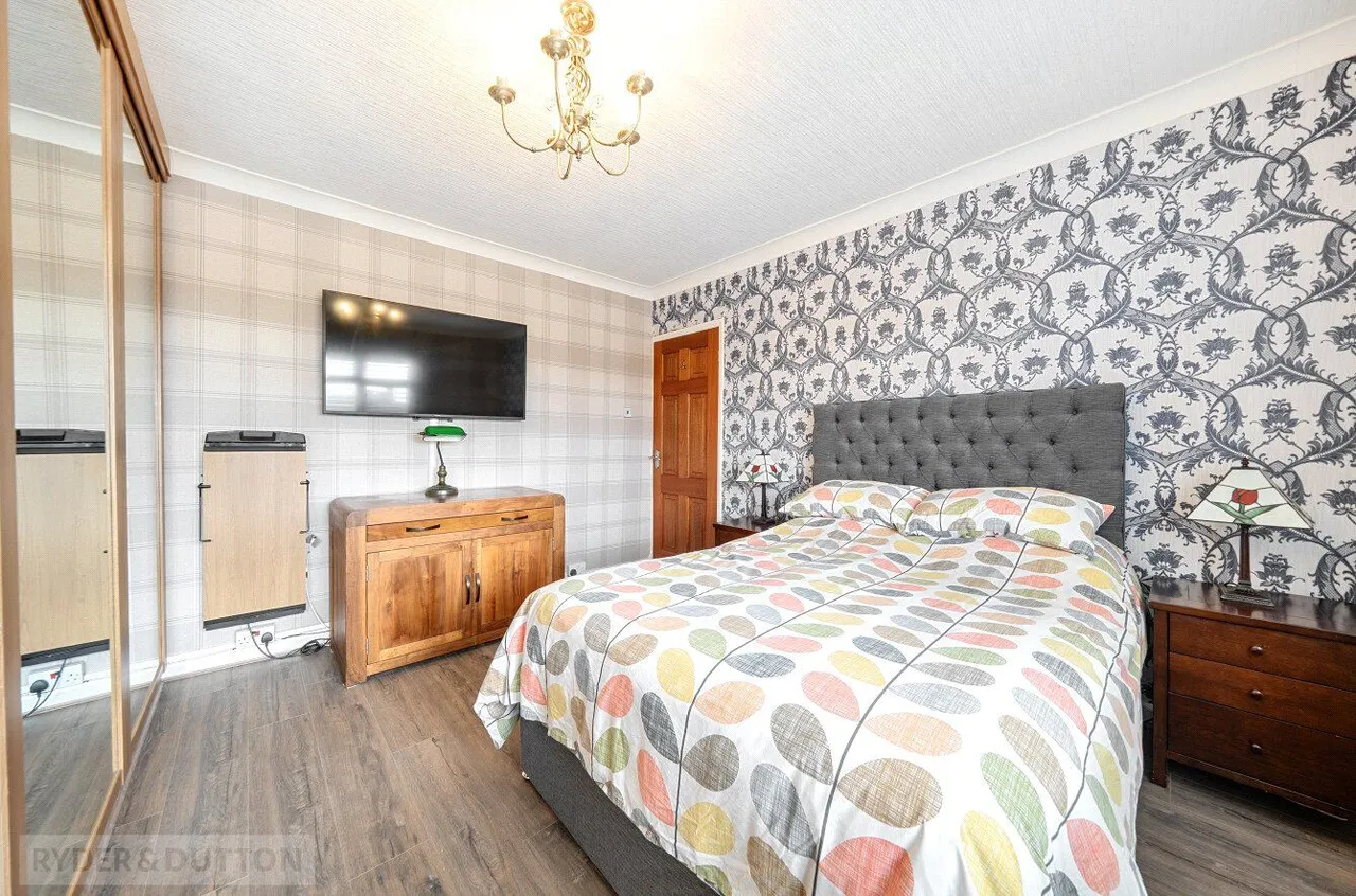 Rishworth Rise, High Crompton, OL2, photo 17