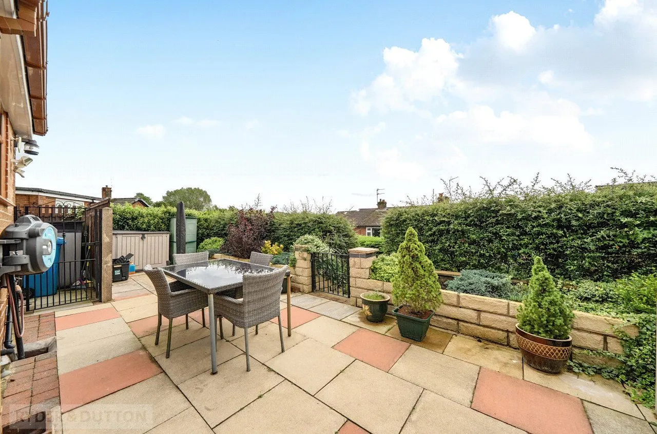 Rishworth Rise, High Crompton, OL2, photo 14