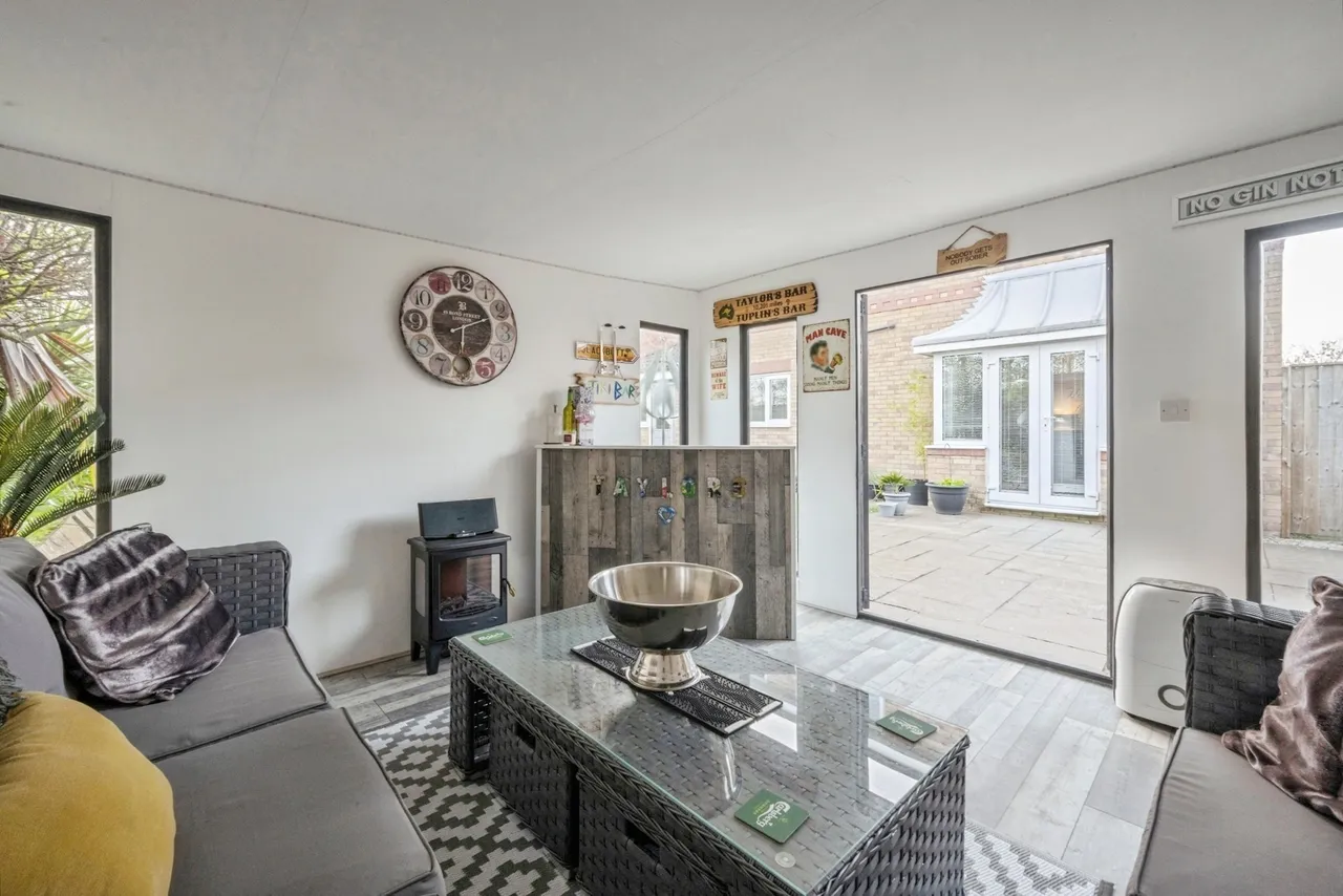 Shooters Hill Drive, Rossington, Doncaster, South Yorkshire, DN11, photo 17