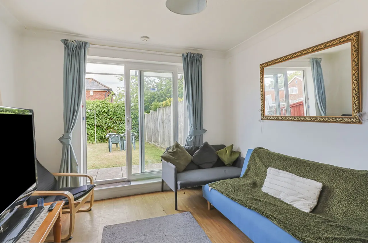 Wimborne Road, Bournemouth, photo 6