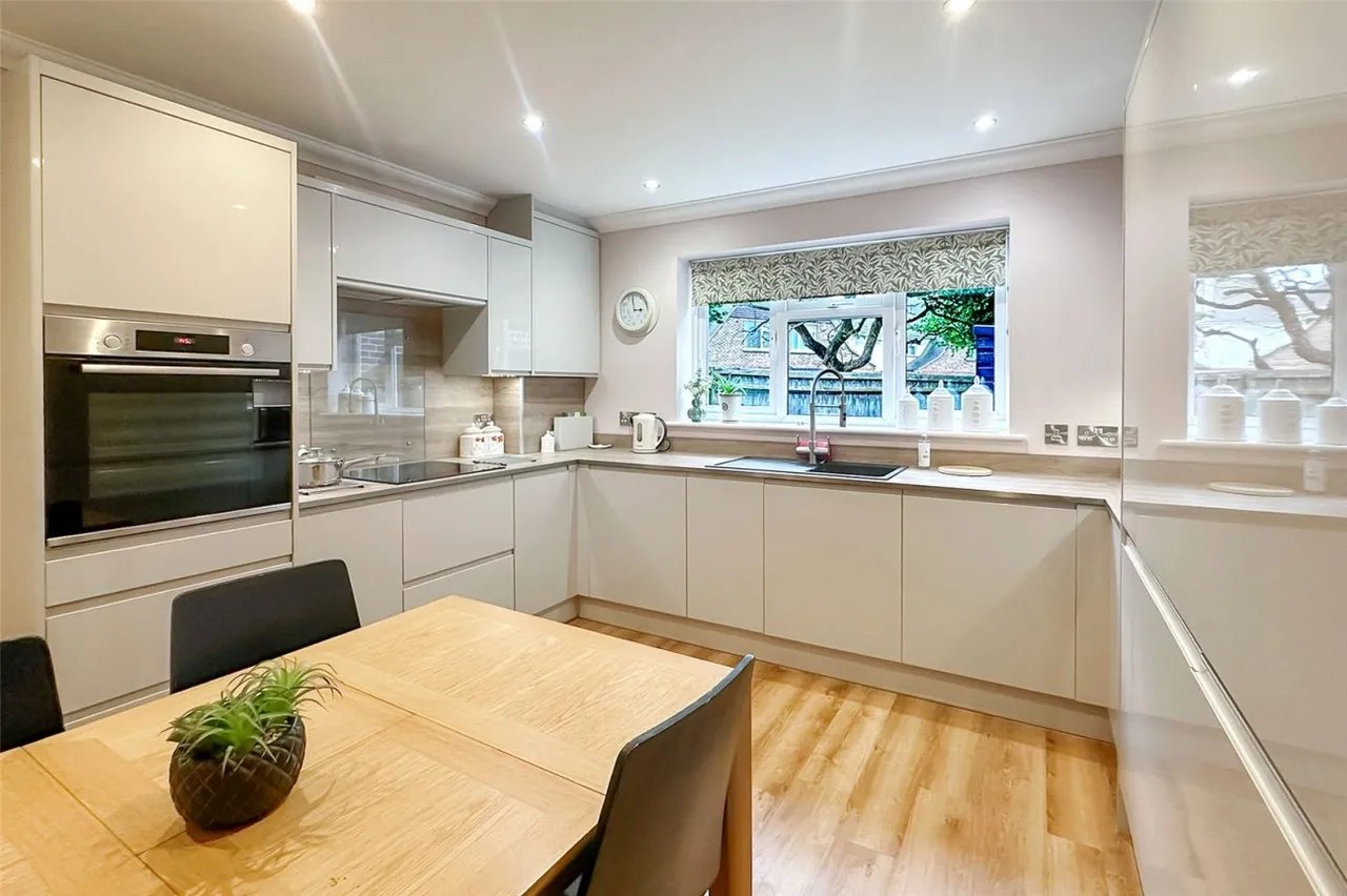 Rustington, Littlehampton, BN16, photo 3
