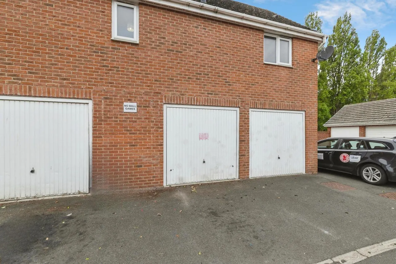 Maddren Way, Middlesbrough, TS5, photo 11