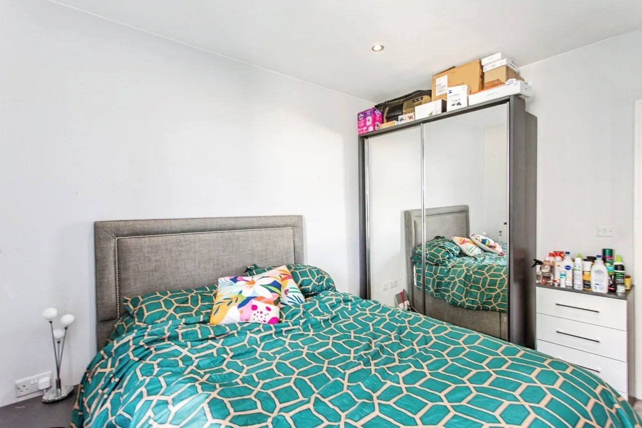 Victoria Avenue, Southend-on-Sea, SS2, photo 12