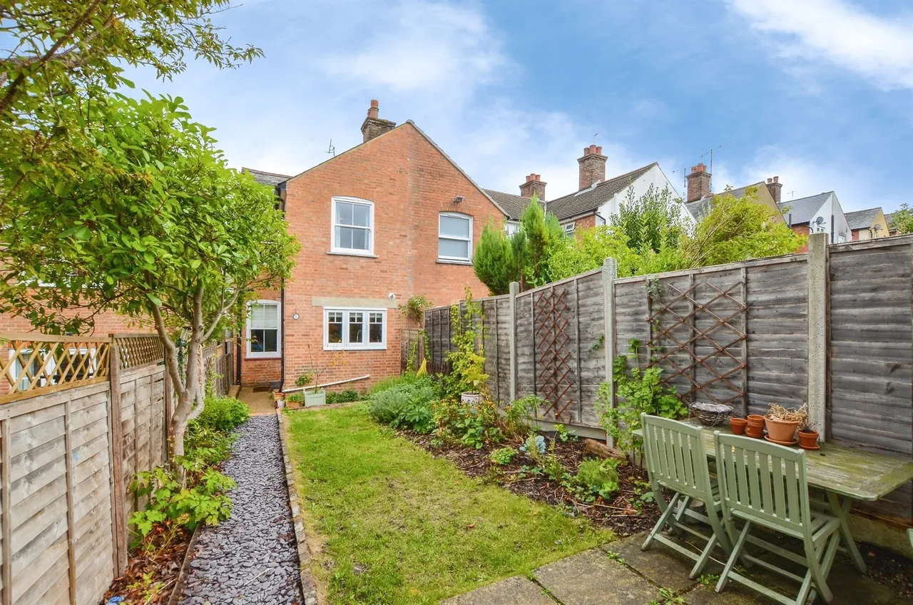 Cameron Road, Chesham, photo 10
