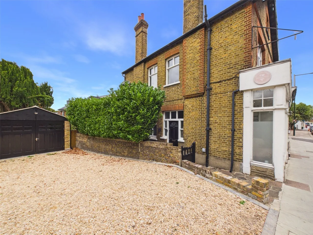 High Street, Hampton Hill, TW12, photo 12