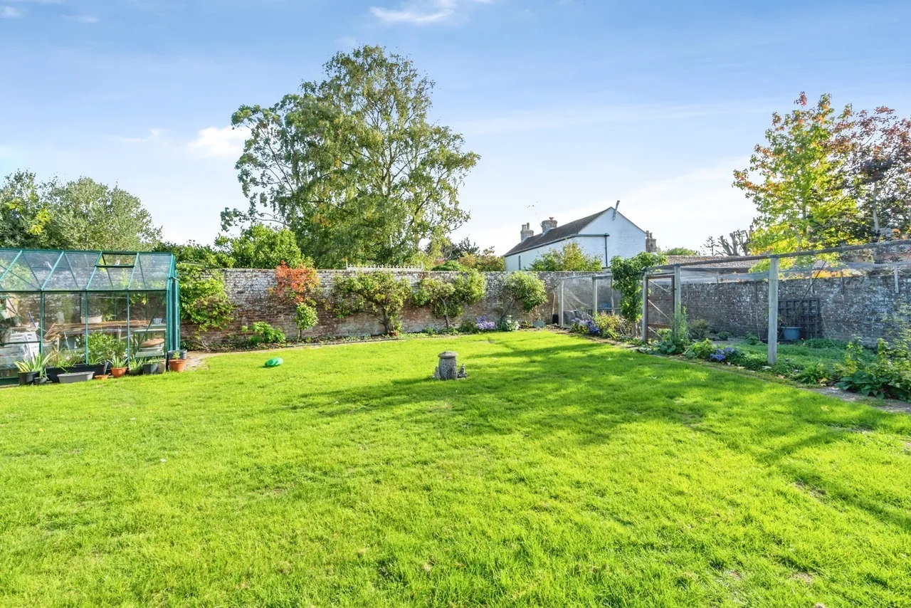 The Street, Walberton, BN18, photo 3