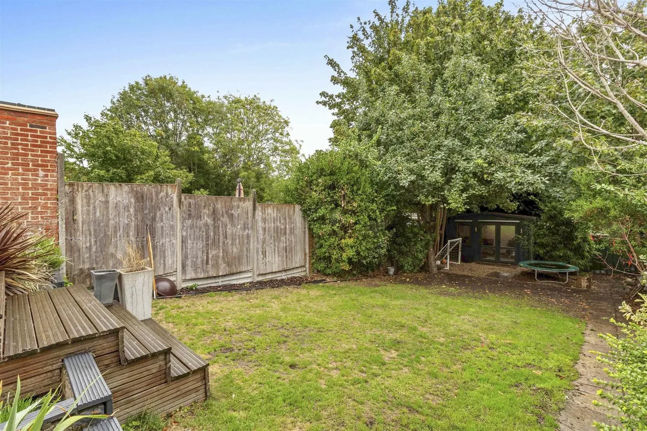 Littleworth Road, Downley, HP13, photo 7