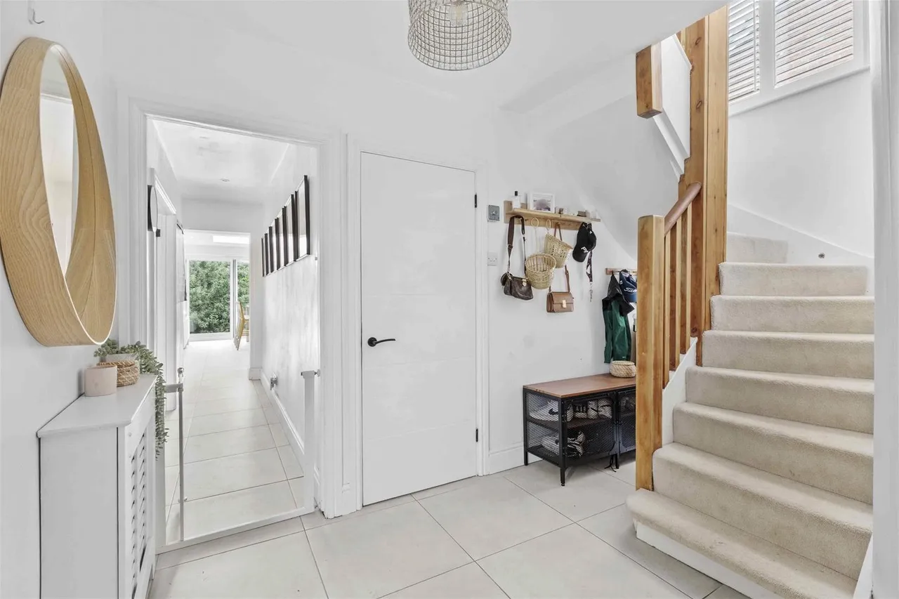 Littleworth Road, Downley, HP13, photo 6