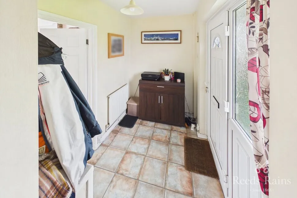 Lanshaw Crescent, Leeds, West Yorkshire, LS10, photo 2